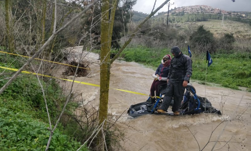 אב ובנו נלכדו בשיטפון ליד גשר הרכבת בירושלים