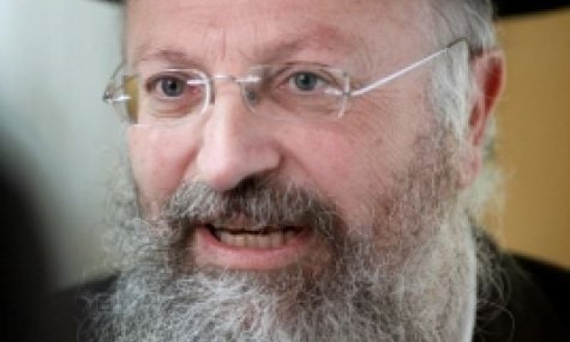 תלמידיו של הרב שמואל אליהו מגיבים להפסד