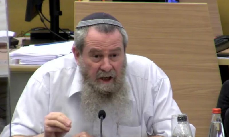 "דבר בשם עצמך" | יו"ר הוועדה נגד אבי מעוז