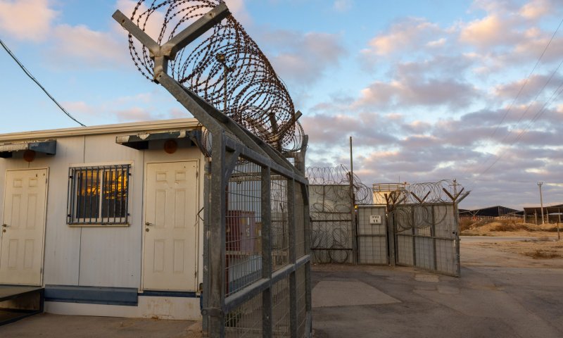 המחבלים עתרו לבית המשפט: "החזירו את התמרוקים"