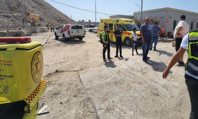 תאונה קטלנית: פועל נהרג מפגיעת טרקטור בראשל"צ