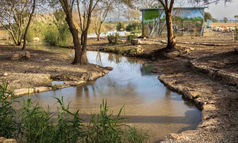 טיול אל מעיין עדעד: יובל של נחל הקיני משבטו של יתרו מהפרשה