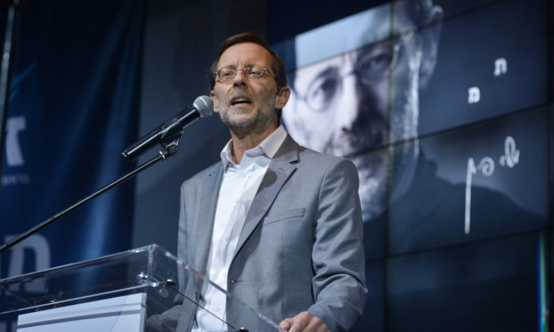 סקר: כמה סרוגים מתכוונים להצביע לפייגלין ולבנט?