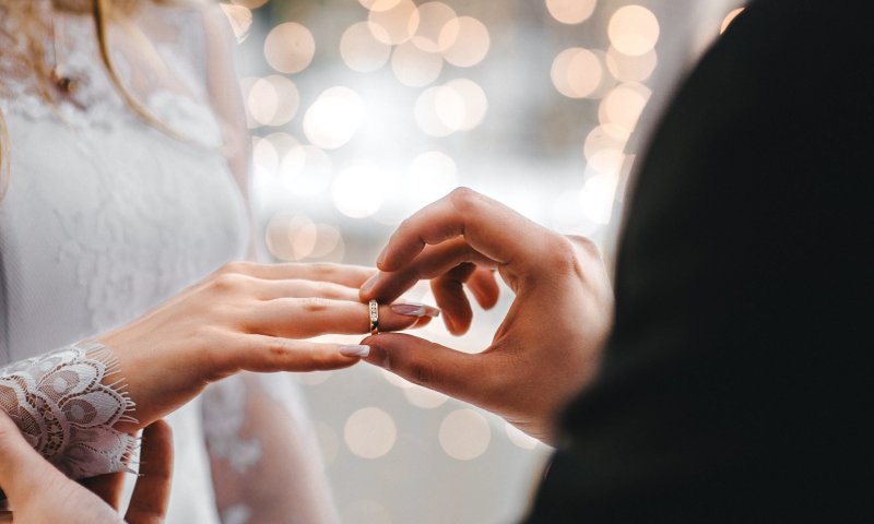 ט"ו באב: כמה זוגות התחתנו בשנה החולפת?