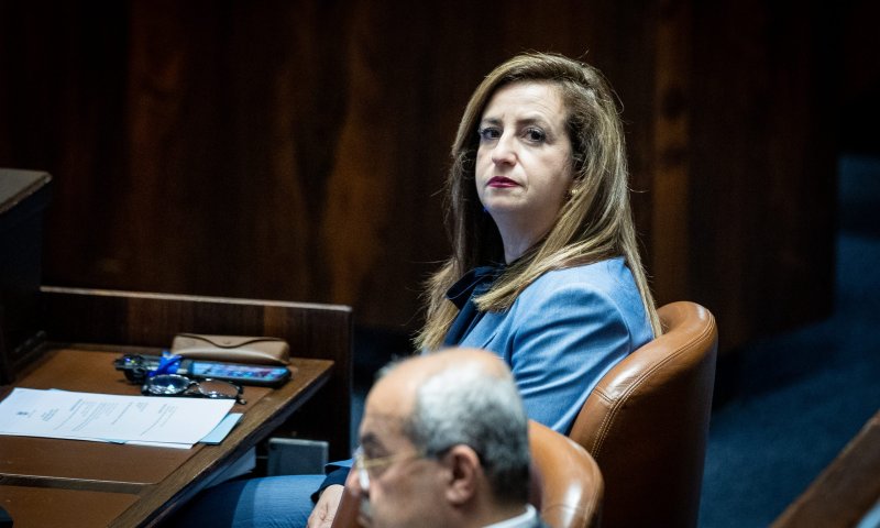 רינאווי-זועבי מחריפה את הטון: "לא מוכנה להתפשר"