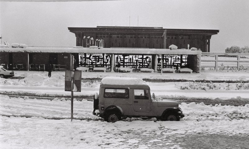 תיעוד מיוחד: הכנסת המושלגת לאורך השנים