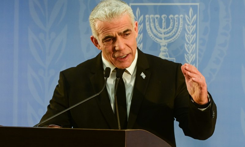 לפיד: "נעשה כל שביכולתנו שישראל תישאר דמוקרטיה"