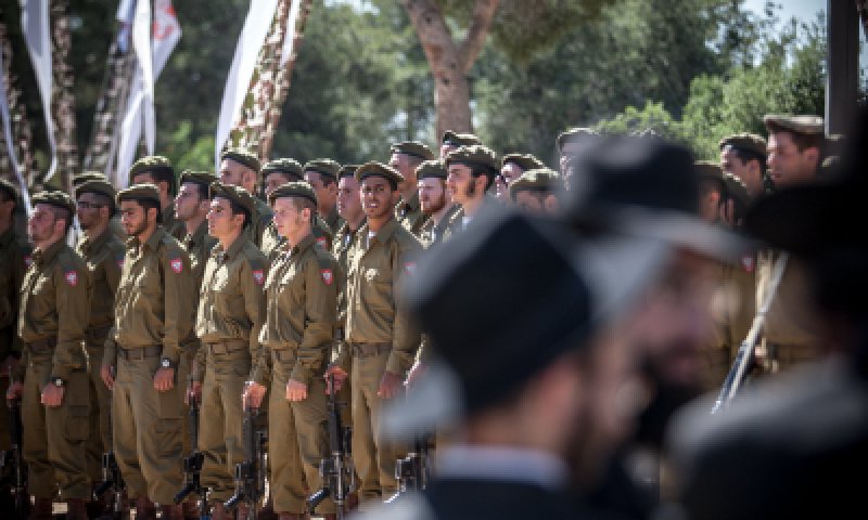 הרב בן דהן: תומכים בגיוס החרדים אך מתנגדים לכפייה