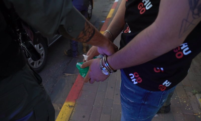 מונית השב"חים: זה מה שמצאו השוטרים