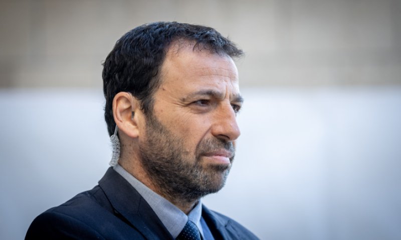 רביב דרוקר: זה קטן על מישהו כמו בנימין נתניהו