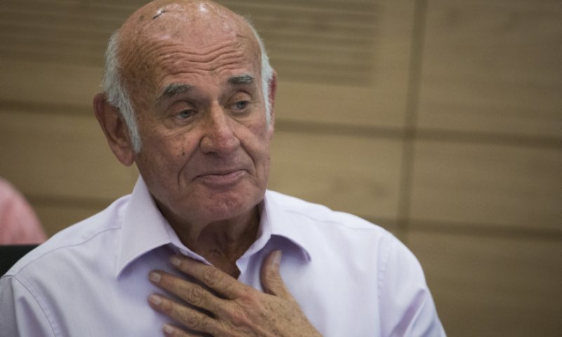 "נטפלים אליו": תמיכה מפתיעה בנתניהו; האזינו