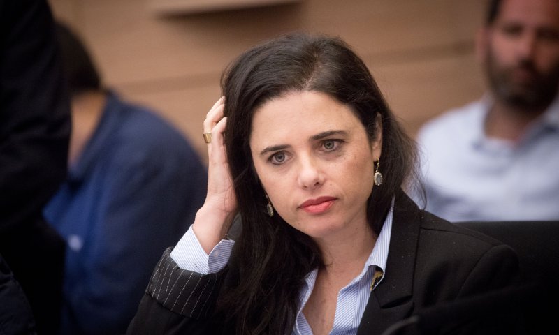 הצביעו: מה איילת שקד צריכה לעשות עכשיו?