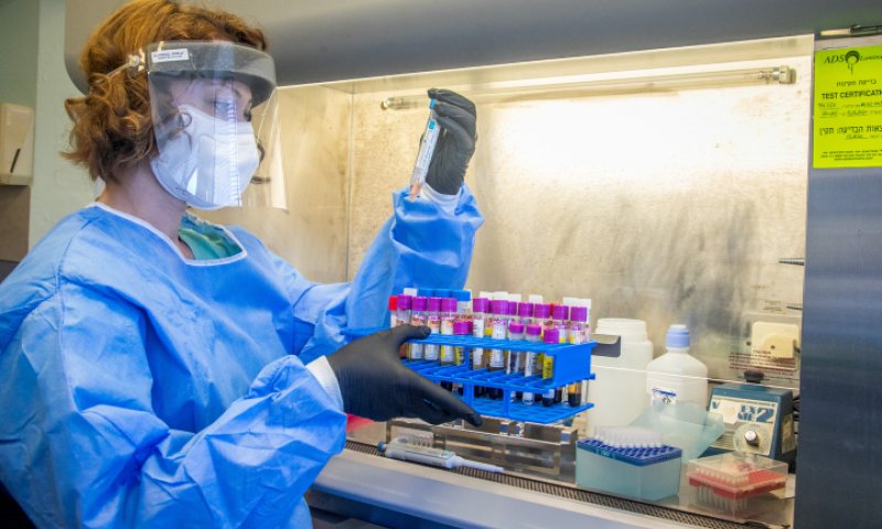 600 נפטרים מקורונה. ירידה במספר הנדבקים