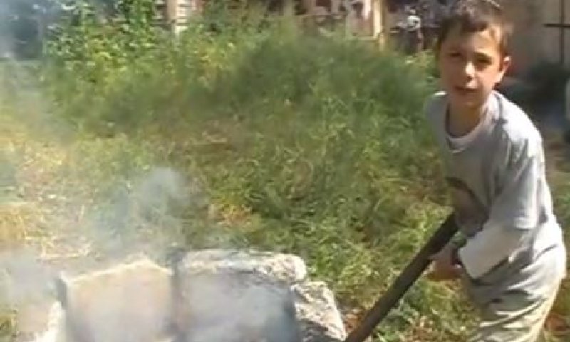 צפו במשפחת אורבך שרה: כל חמירא וחמיעא