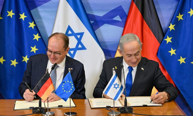 האיום האיראני: נתניהו חתם על שיתוף פעולה ביטחוני מפתיע