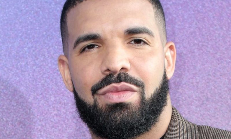 מקומם: הראפר היהודי דרייק קורא להפסקת אש בעזה