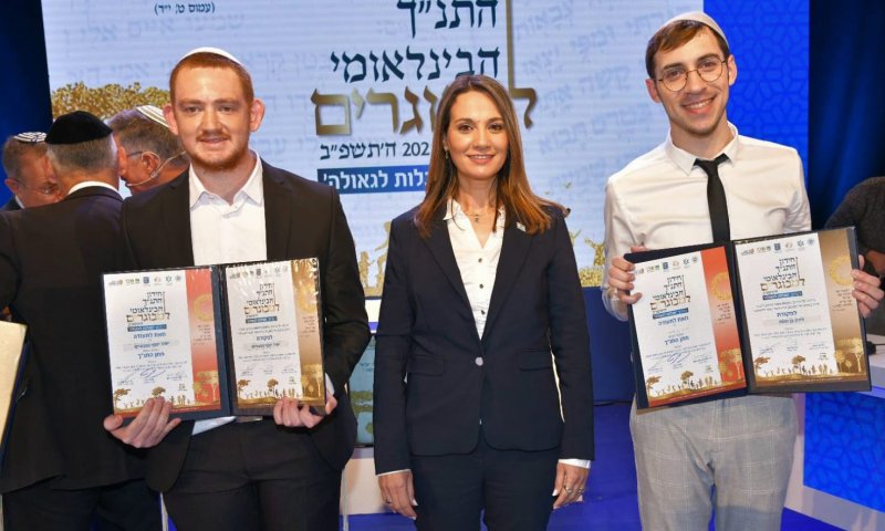 זוכי חידון התנ"ך למבוגרים: שני תושבי השומרון