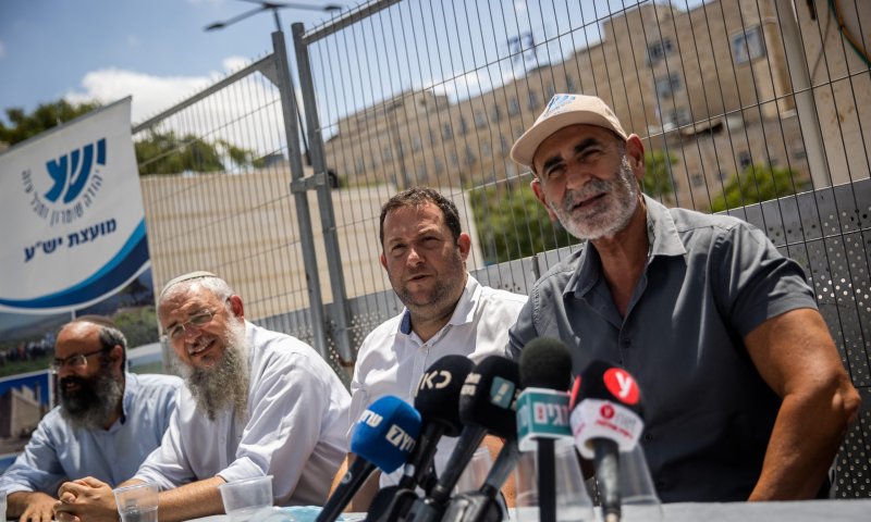 יותר נזק מתועלת: הגיע הזמן לפרק את מועצת יש"ע