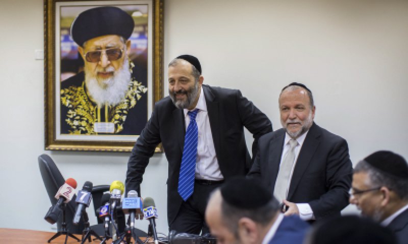 בש"ס מאשרים: "מקבלים את הכלכלה והדתות"