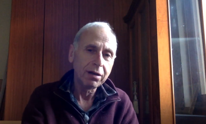 עורך החדשות המיתולוגי לעג לפטירת אביו של רוטמן