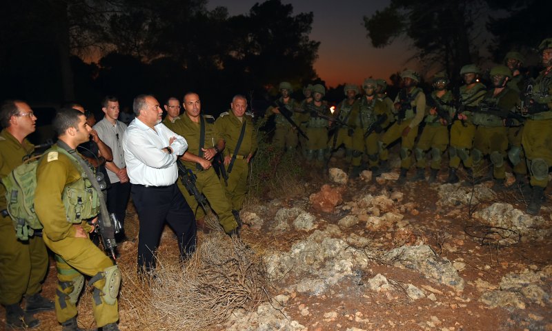 שר הביטחון ביקר בתרגיל החטיבתי של גבעתי
