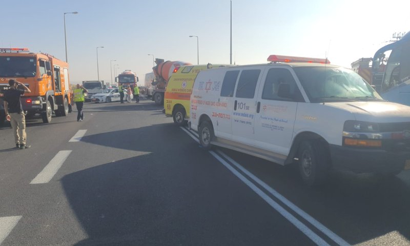 בעקבות תאונה: מחלף נשרים לדרום נחסם לתנועה