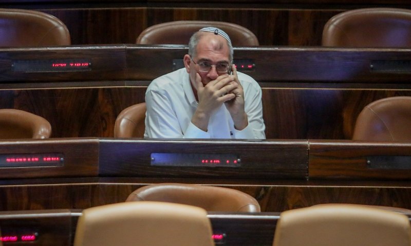 פניה ליועמ"ש: השריון של אורבך מחייב חקירה פלילית