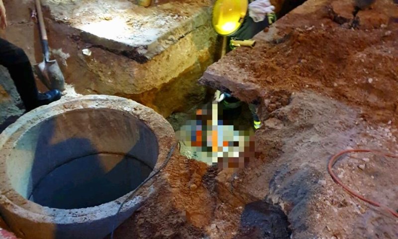 אדם נפל לבור ברמת גן ונלכד בתוכו