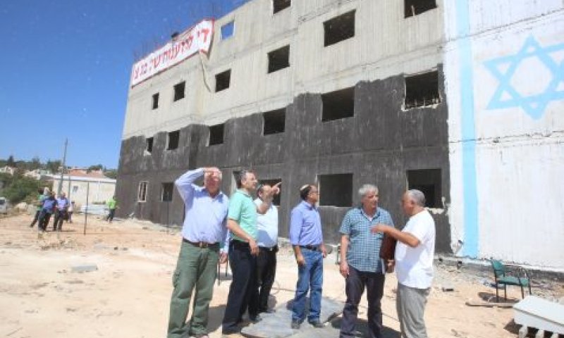 הלחץ עבד: ניתן אישור לבתי דריינוף בבית אל