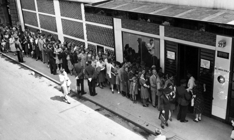 מדברים על מורדי הגטאות, שוכחים את מפעל ההצלה