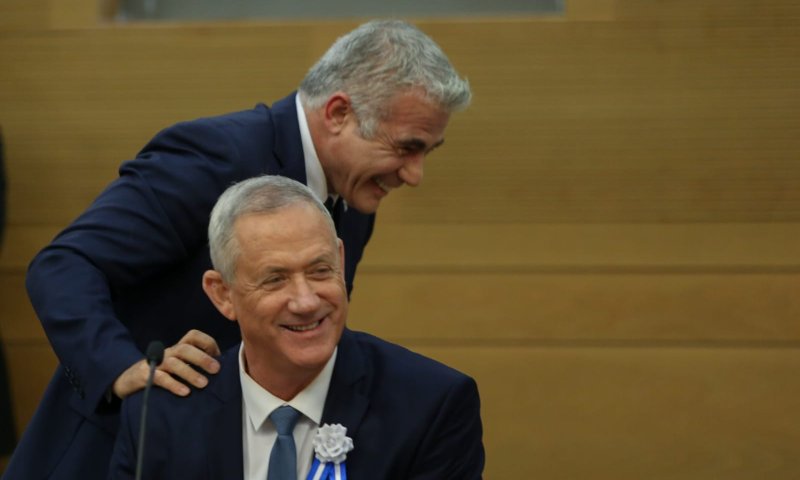 ביש עתיד לוחצים: לשקול מחדש ממשלת מיעוט