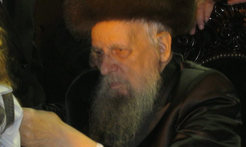 מנהיגות של מאור פנים והשתלבות בקהילה