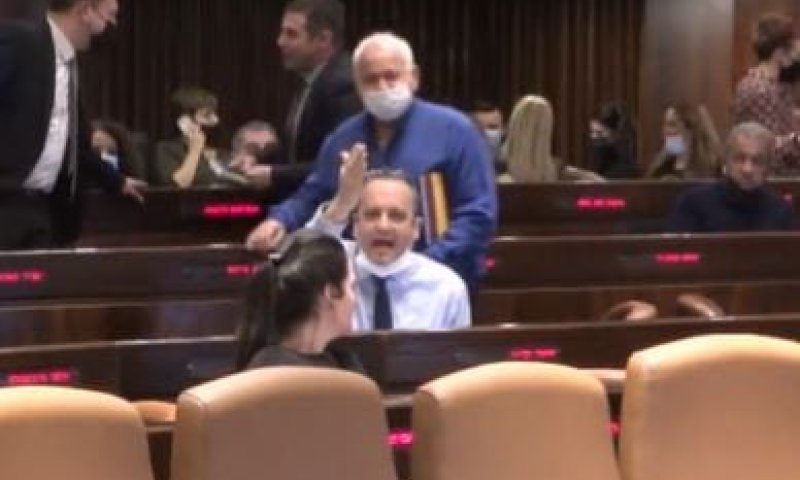 קריב תוקף: "מידה גדושה של צביעות וחוצפה" | צפו