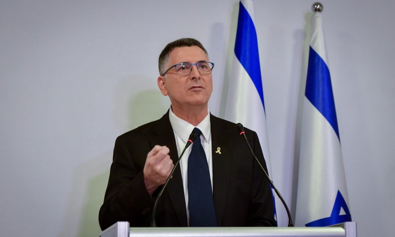 סער בהצהרה: המשטר הסורי צריך להתעשת