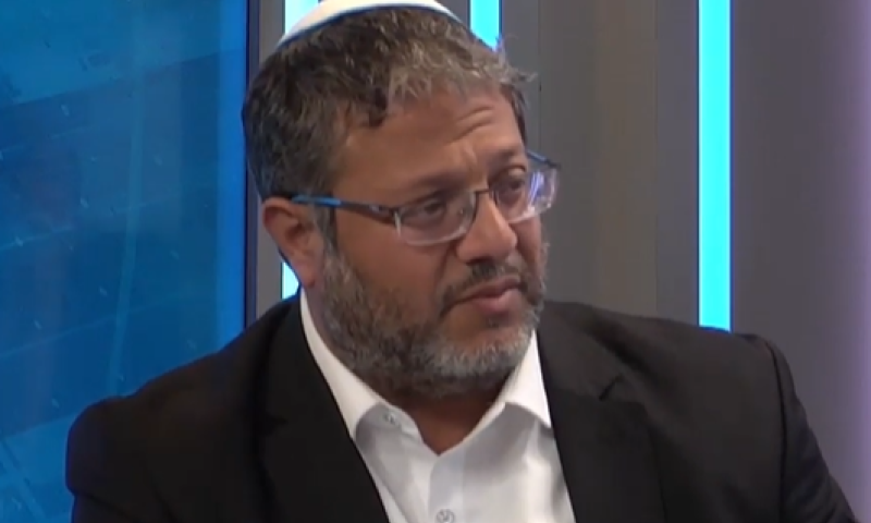 "אחמד טיבי מתחמק ממני במסדרון, אני שמח מזה"