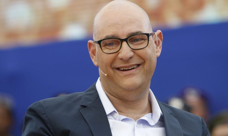 החלמה מהירה: צביקה הדר נדבק בקורונה