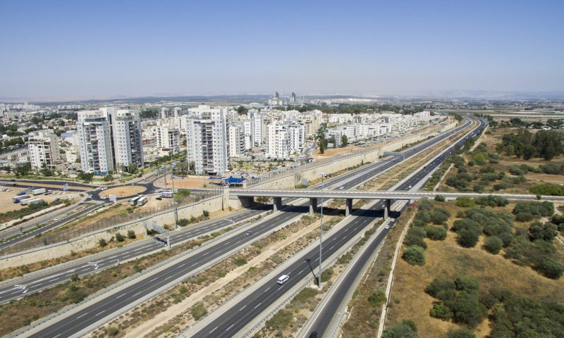 אירוע חריג: ברזלים פוזרו, לפחות 9 רכבים התפנצ'רו