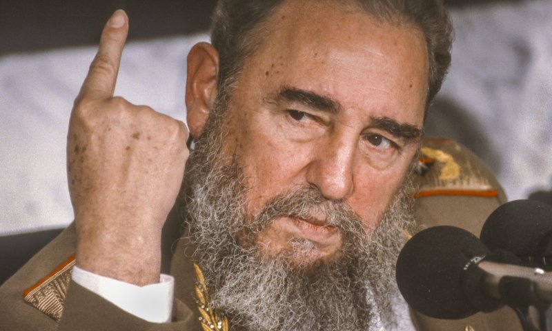 הלטינים זעמו, אבל הבת של פידל קסטרו דווקא תומכת