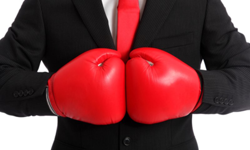 בבוקר מלמד תורה, בערב מאמן אגרוף תאילנדי