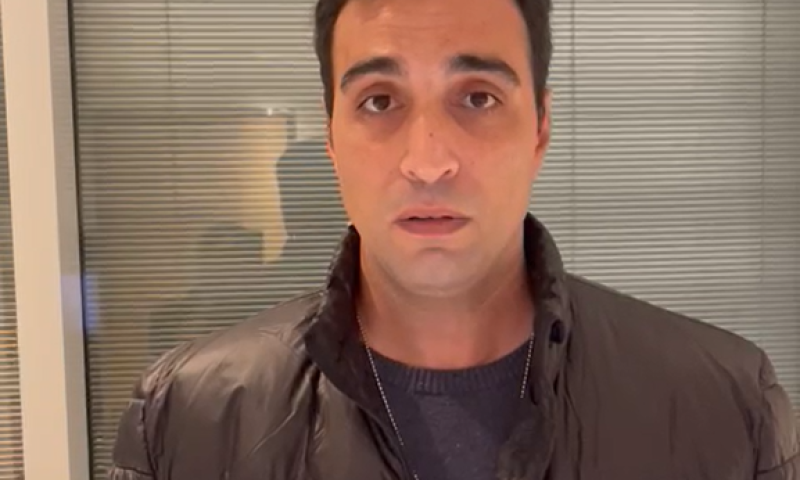 האב שמשפחתו השתחררה: "אחגוג כאשר כולם ישובו"