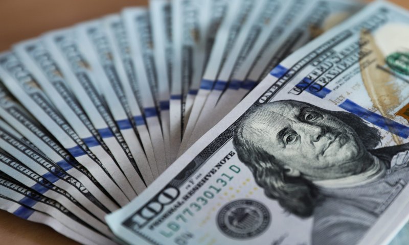 יממה אחרי דירוג האשראי: הדולר צלל ואז התמתן