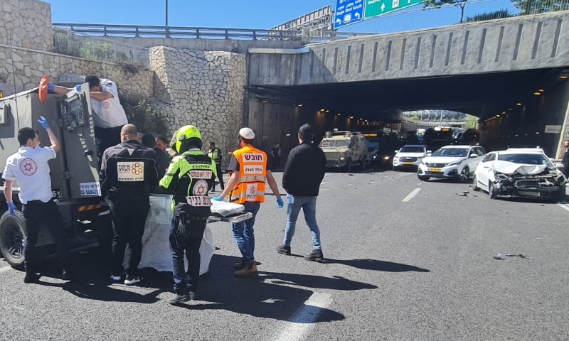 תאונת דרכים בירושלים: כביש בגין נחסם לתנועה