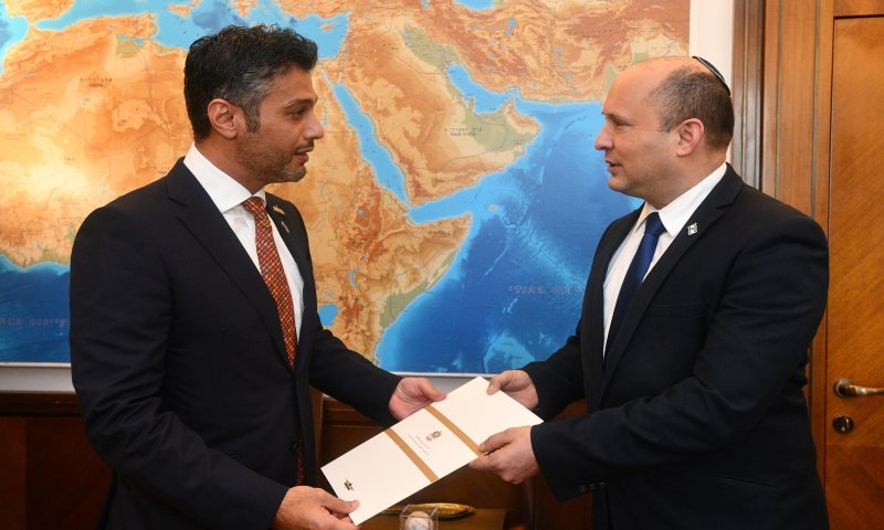 יורש העצר הזמין את בנט לביקור ראשון באמירויות