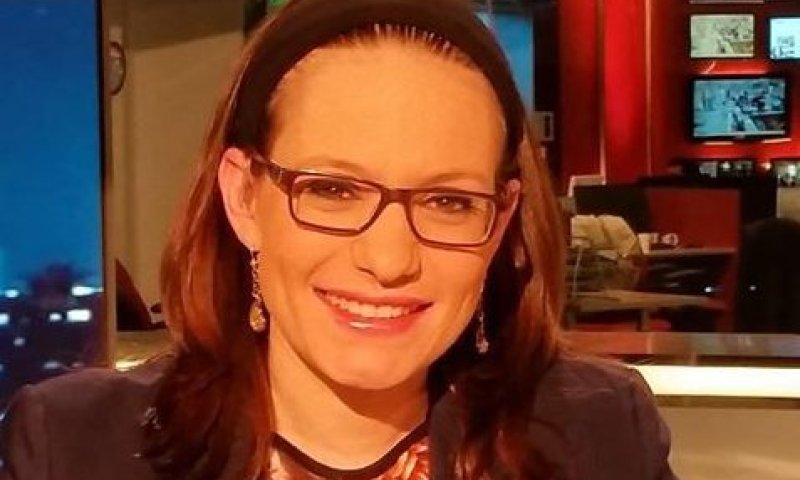 "אי אפשר רק להתאבל": סיון רהב סופדת לרב זקס