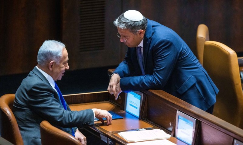 ממשלה מנותקת, עוד לא הבנתם מה העם רוצה?!