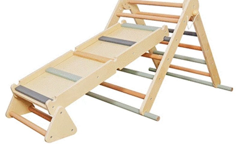 פחות מסכים, יותר עצמאות: 3 גישות חינוך להישרדות בחופשות