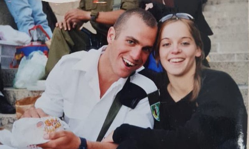 חברתו של ארז ז"ל: "זה לא פשוט כשאין טבעת"