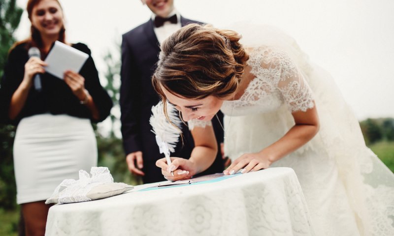 "המסית לחתימה על הסכם כזה איננו רב אורתודוקסי"