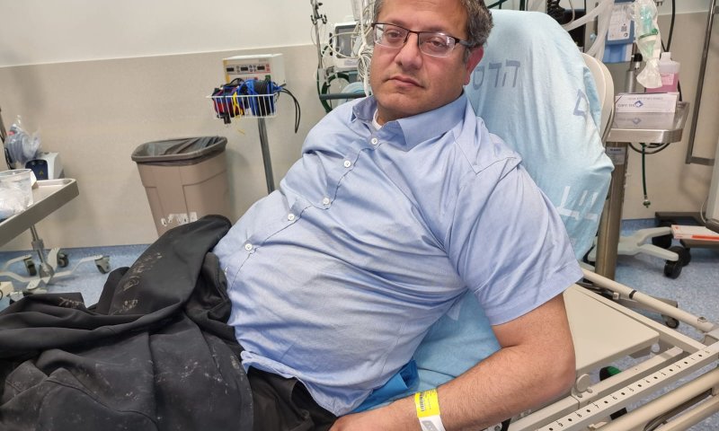 מהומה בשייח ג'ראח: בן גביר התעלף ופונה לביה"ח