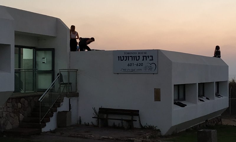 חיילים דתיים במלונית הקורונה: תוציאו אותנו מפה